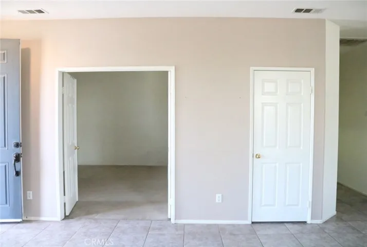 13388 Pleasant View Avenue, Hesperia, California 92344