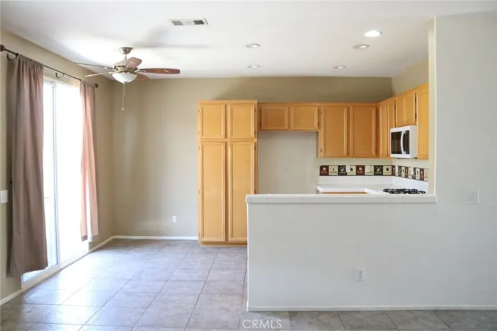 13388 Pleasant View Avenue, Hesperia, California 92344