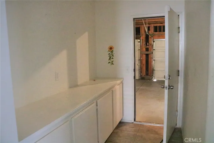 13388 Pleasant View Avenue, Hesperia, California 92344