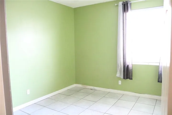 13388 Pleasant View Avenue, Hesperia, California 92344