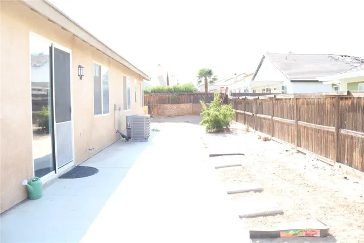 13388 Pleasant View Avenue, Hesperia, California 92344