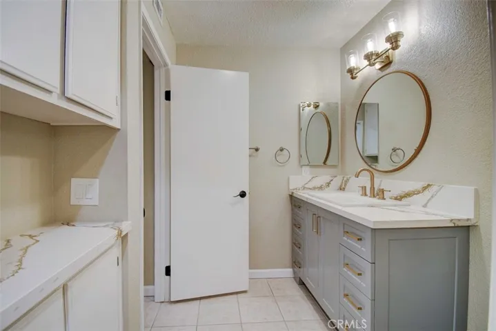 25622 Mont Pointe 2b, Lake Forest, California 92630
