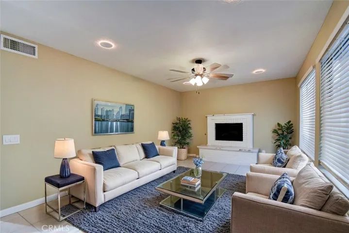 25622 Mont Pointe 2b, Lake Forest, California 92630