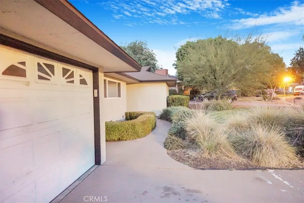 1787 Prince Albert Drive, Riverside, California 92507 home-pic-43