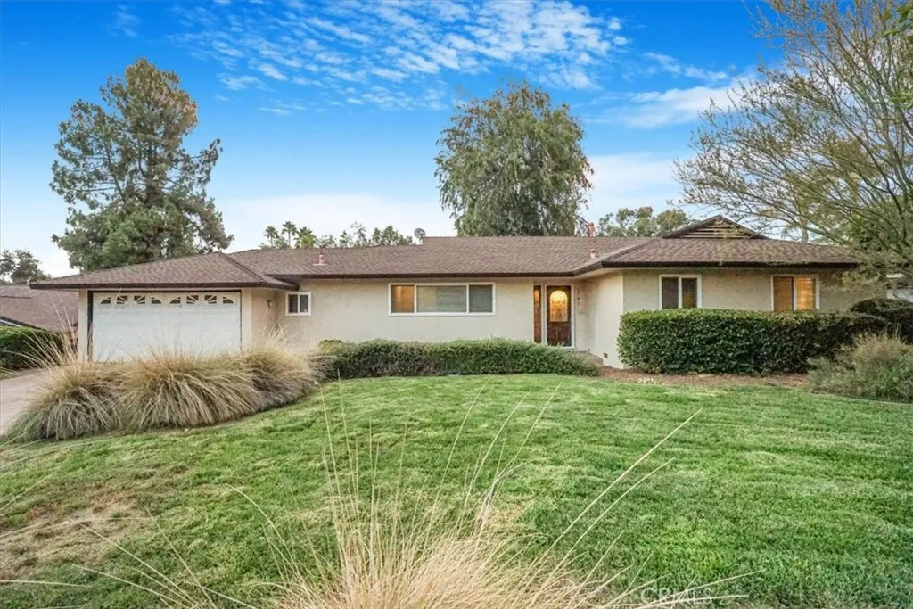 1787 Prince Albert Drive, Riverside, California 92507 home-pic-1