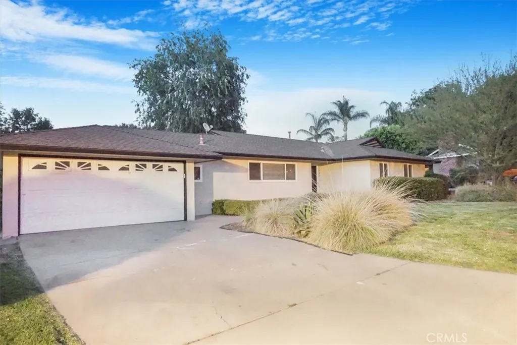 1787 Prince Albert Drive, Riverside, California 92507 home-pic-44