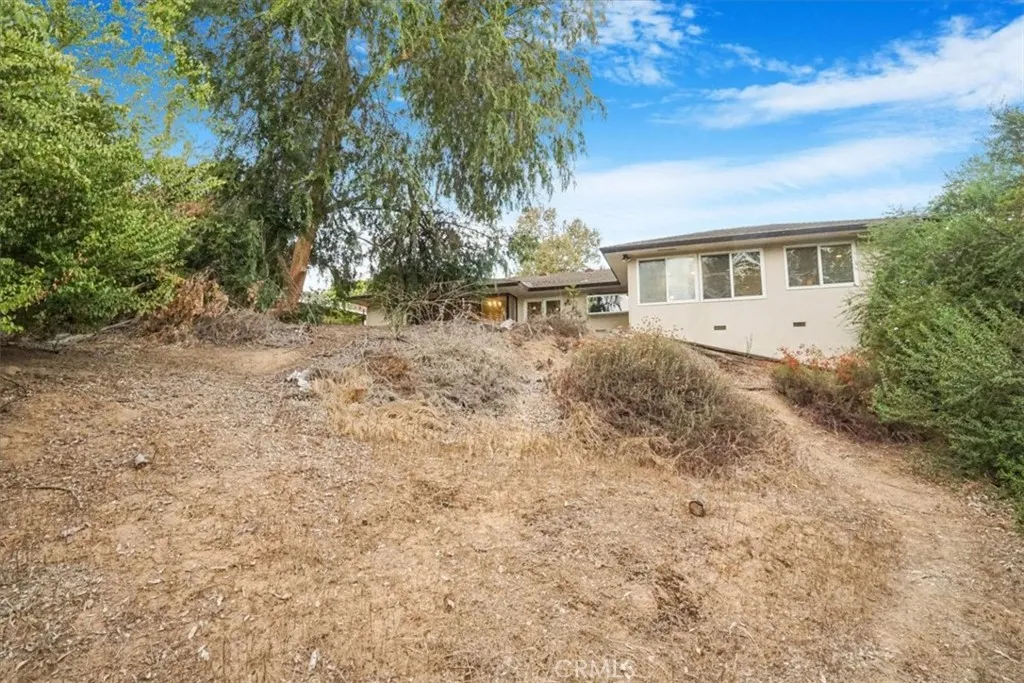 1787 Prince Albert Drive, Riverside, California 92507 home-pic-39