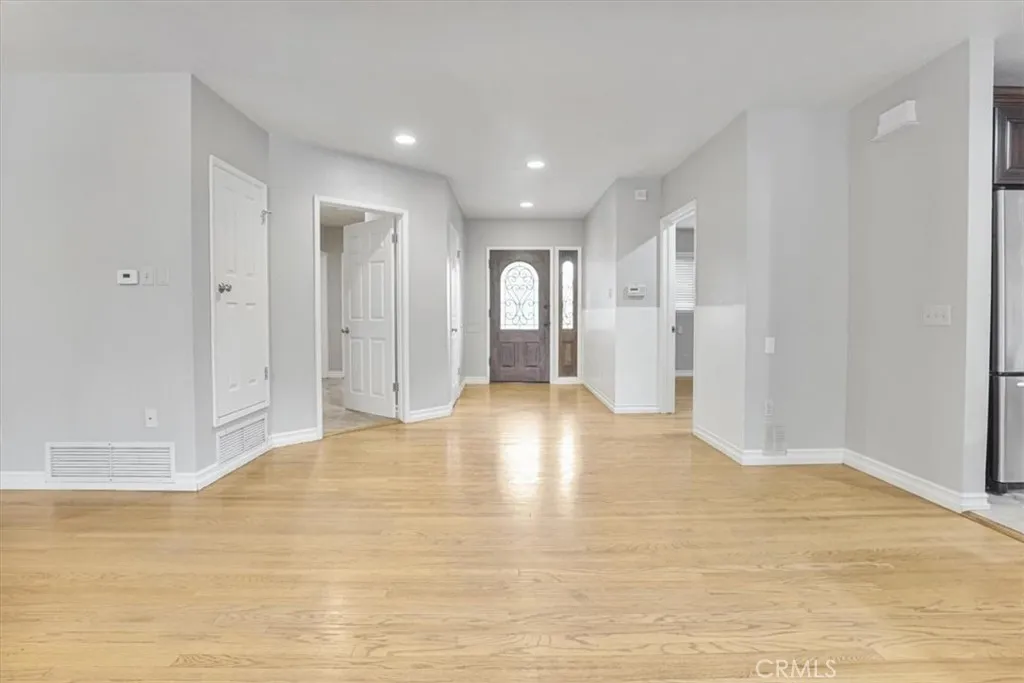 1787 Prince Albert Drive, Riverside, California 92507 home-pic-7