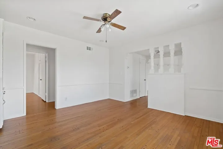 5122 Veronica Street, Los Angeles, California 90008