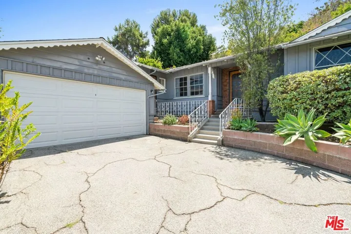 5122 Veronica Street, Los Angeles, California 90008