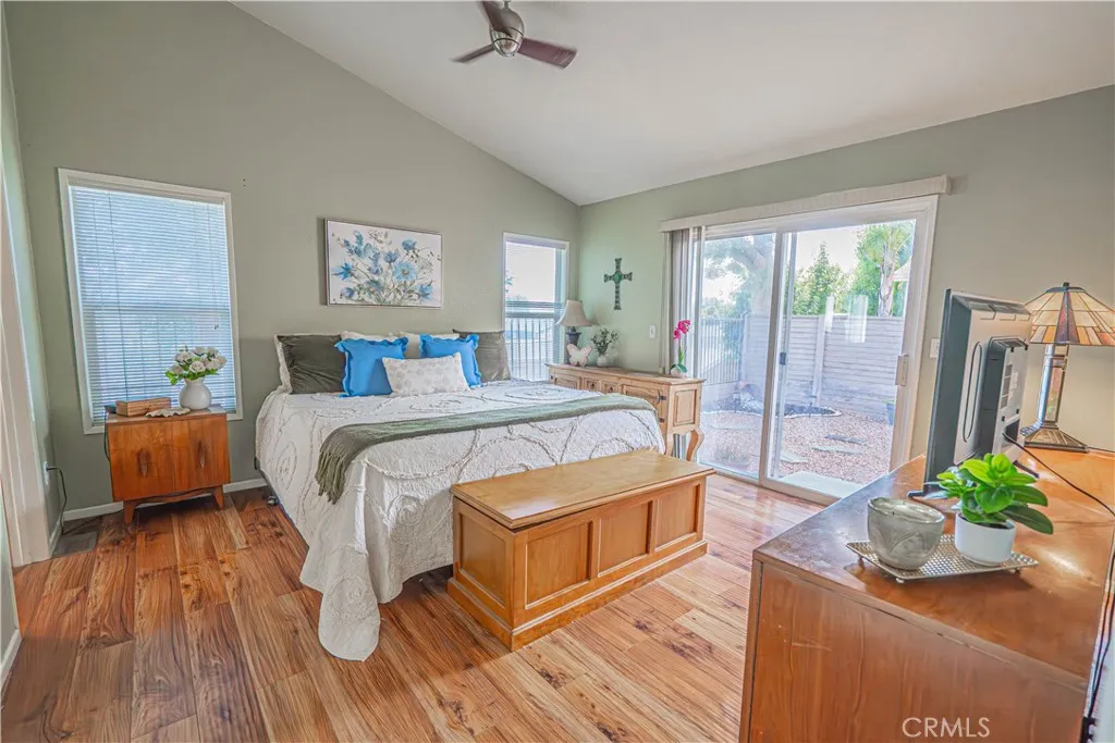 20164 Crestview Dr., Canyon Country, California 91351 home-pic-20