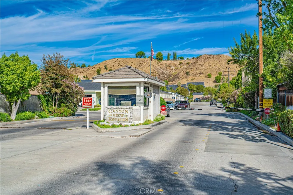 20164 Crestview Dr., Canyon Country, California 91351 home-pic-62