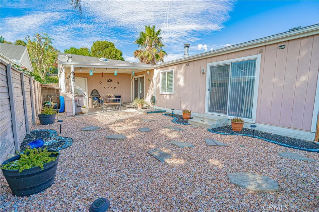 20164 Crestview Dr., Canyon Country, California 91351 home-pic-54