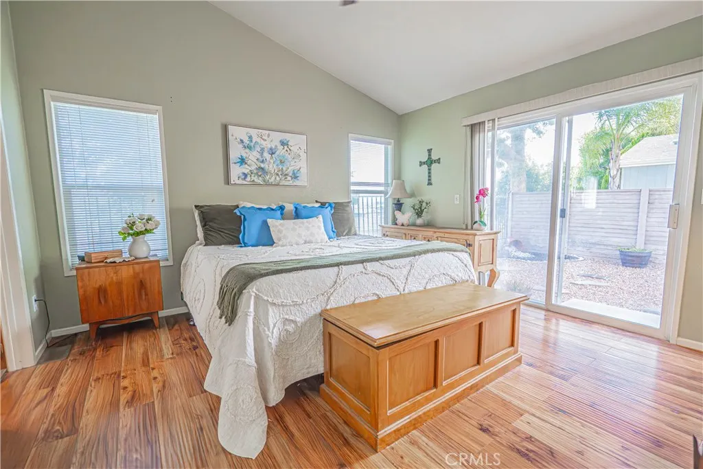 20164 Crestview Dr., Canyon Country, California 91351 home-pic-23