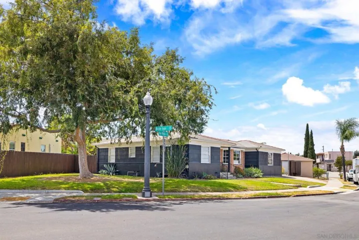 3518 Isla Vista Dr, San Diego, California 92105