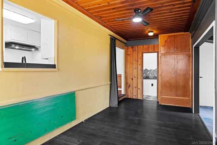 3518 Isla Vista Dr, San Diego, California 92105