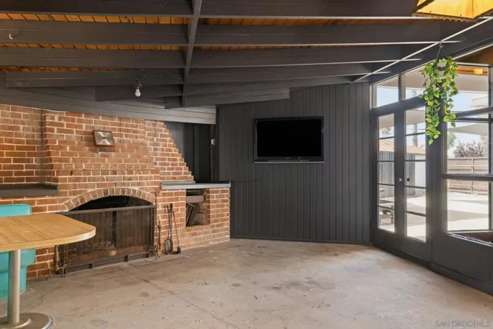 3518 Isla Vista Dr, San Diego, California 92105
