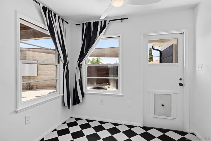 3518 Isla Vista Dr, San Diego, California 92105