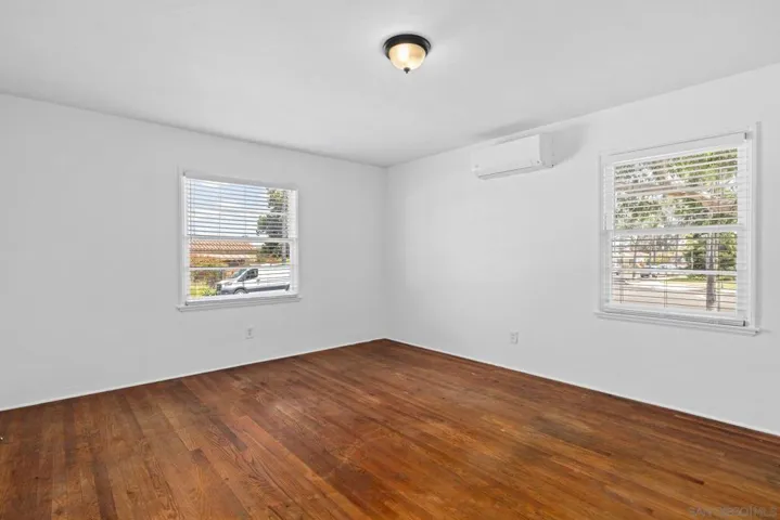 3518 Isla Vista Dr, San Diego, California 92105