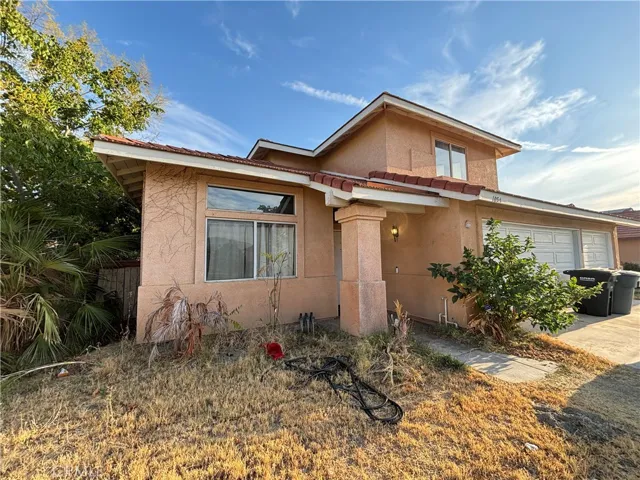 1054 E Commonwealth Avenue, San Jacinto, California 92583