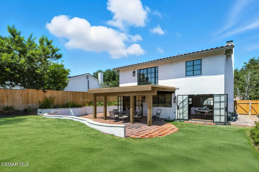 30670 Passageway Place, Agoura Hills, California 91301 home-pic-23