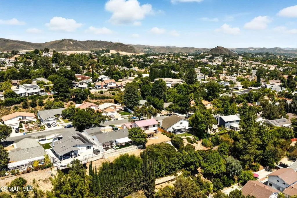 30670 Passageway Place, Agoura Hills, California 91301 home-pic-30