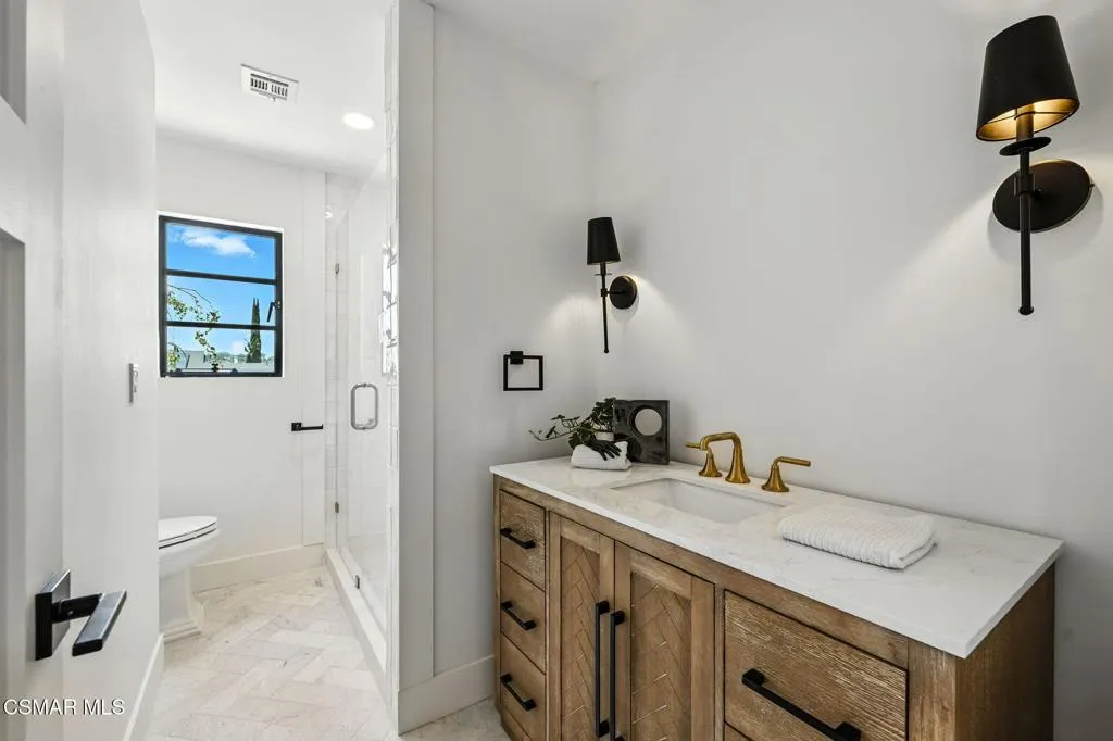 30670 Passageway Place, Agoura Hills, California 91301 home-pic-9