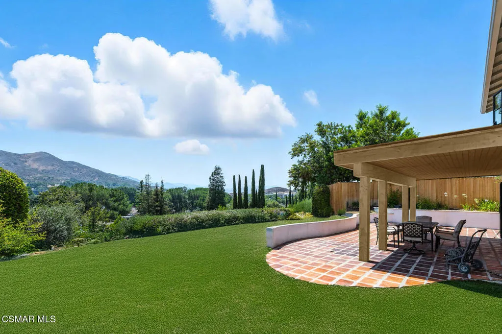 30670 Passageway Place, Agoura Hills, California 91301 home-pic-24