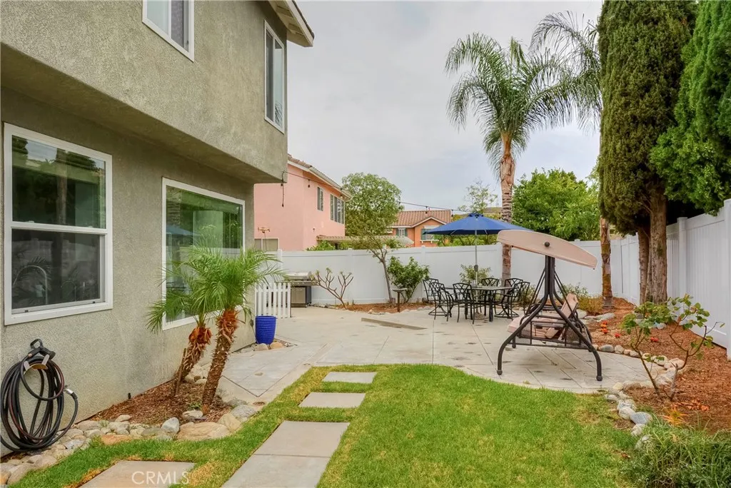1270 Mancero Circle, Corona, California 92879 home-pic-37