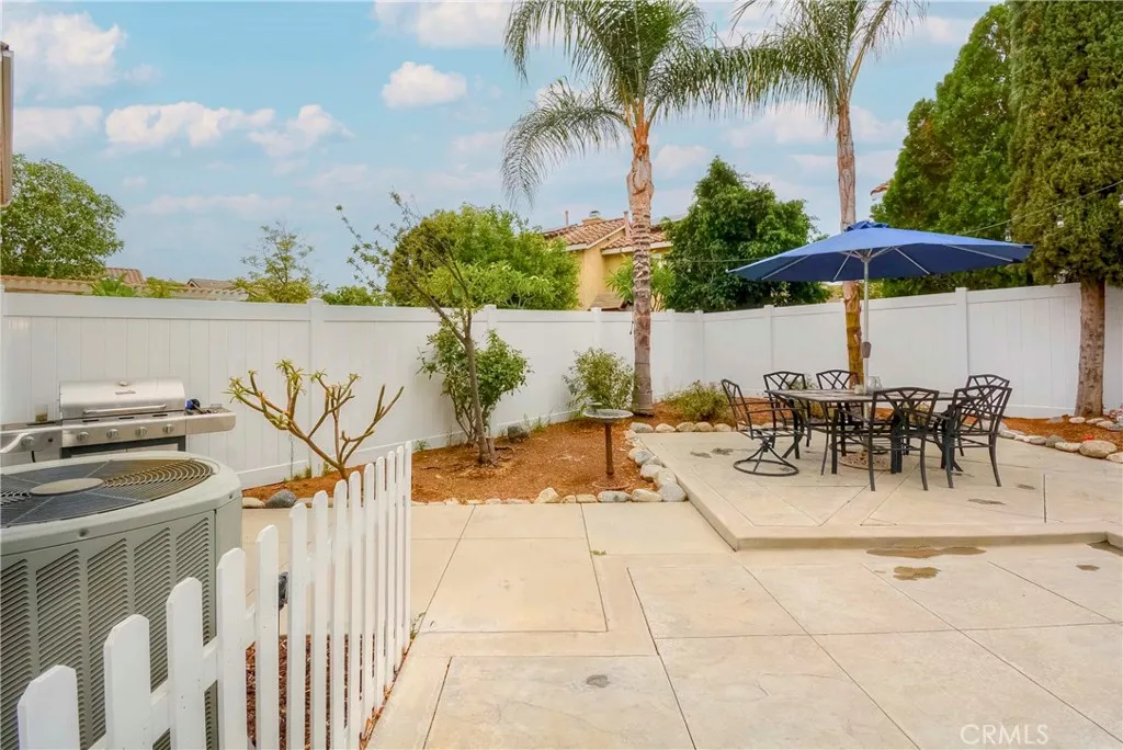 1270 Mancero Circle, Corona, California 92879 home-pic-44