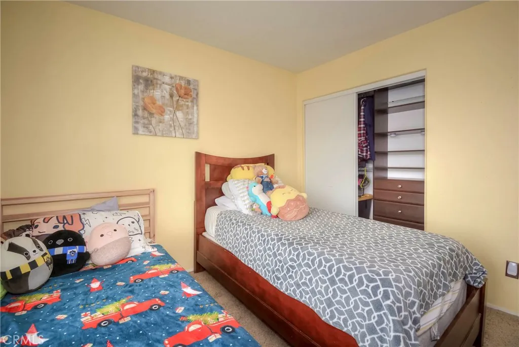 1270 Mancero Circle, Corona, California 92879 home-pic-22
