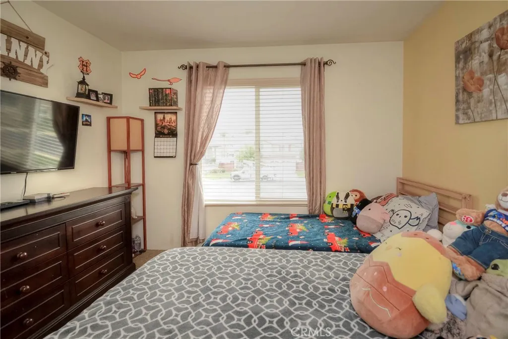 1270 Mancero Circle, Corona, California 92879 home-pic-21