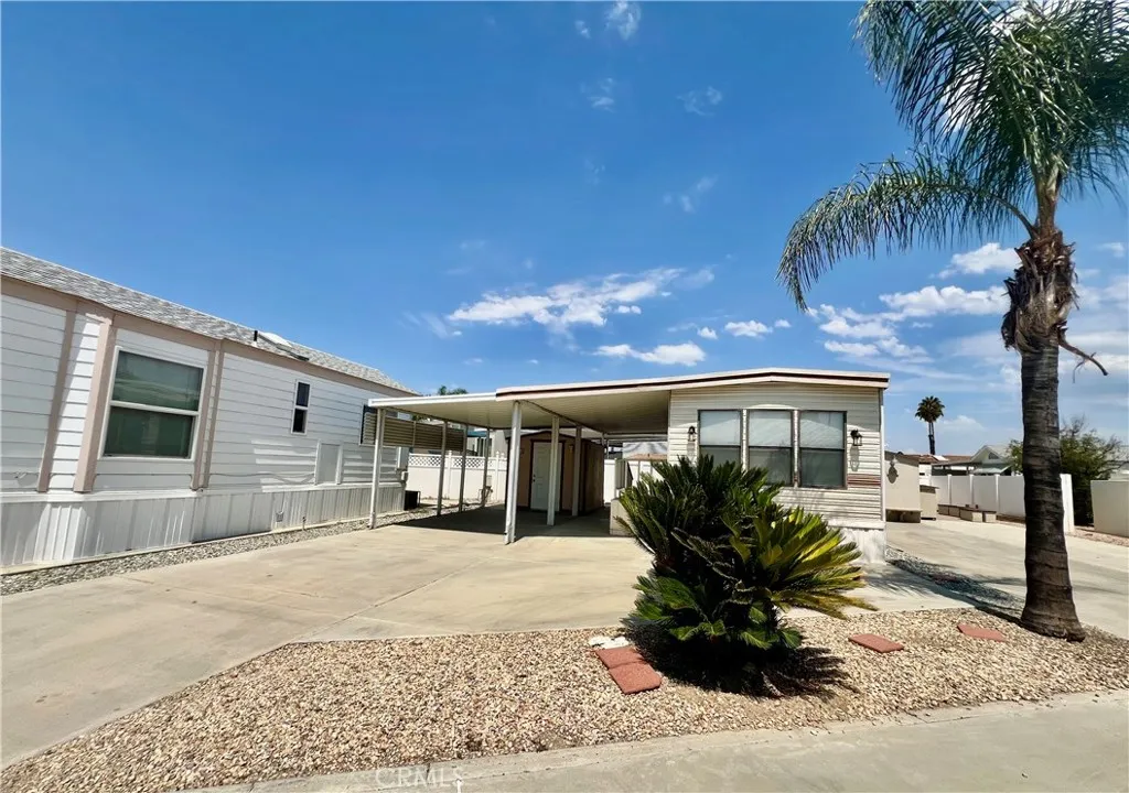 1295 S Cawston 319, Hemet, California 92545, 1 Bedroom Bedrooms, ,1 BathroomBathrooms,Residential,For Sale,S Cawston,SW25190818