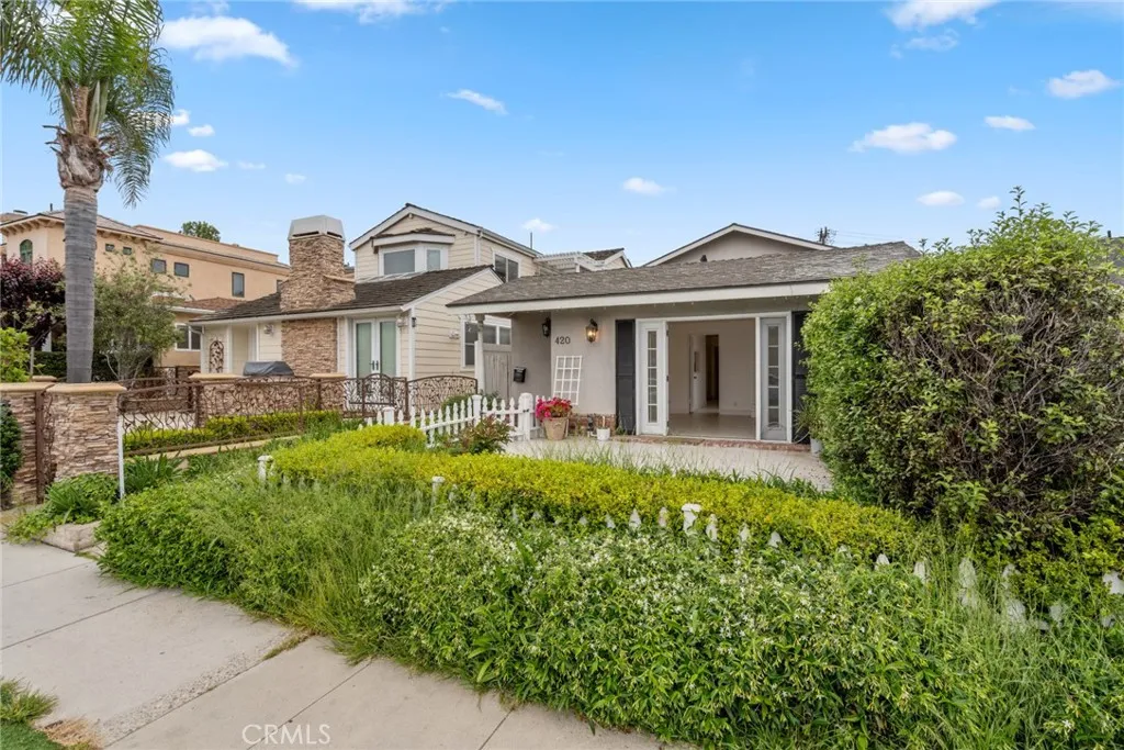420 Narcissus Avenue, Corona Del Mar, California 92625, 3 Bedrooms Bedrooms, ,3 BathroomsBathrooms,Residential Lease,For Rent,Narcissus,OC25190846