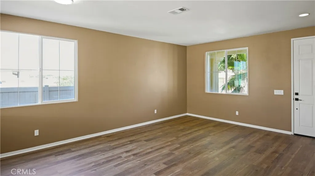 15845 Apache Plume Lane, Victorville, California 92394 home-pic-7