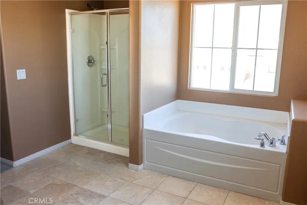 15845 Apache Plume Lane, Victorville, California 92394 home-pic-15