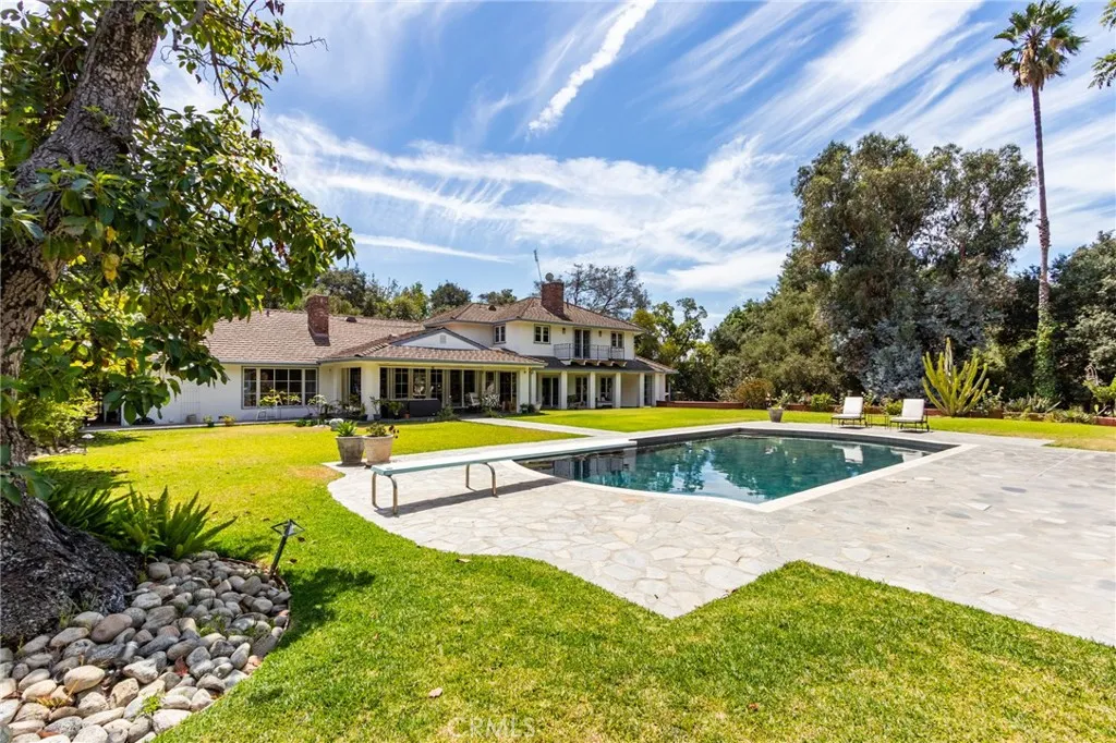 1403 Pasqualito Drive, San Marino, California 91108, 5 Bedrooms Bedrooms, ,5 BathroomsBathrooms,Residential,For Sale,PASQUALITO,TR25190760