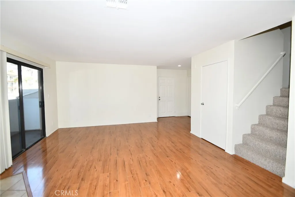 11852 Washington Place, Mar Vista, California 90066 home-pic-2