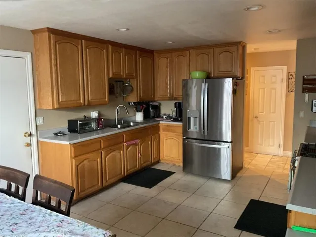 2108 S Artesia Street, Santa Ana, California 92704