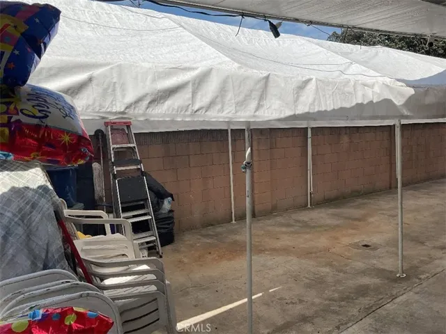 2108 S Artesia Street, Santa Ana, California 92704
