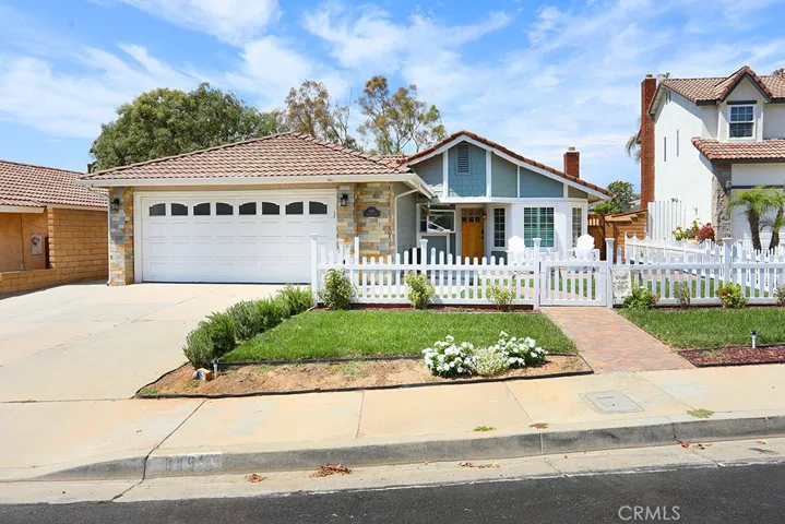 8491 E Frostwood Street, Anaheim Hills, California 92808