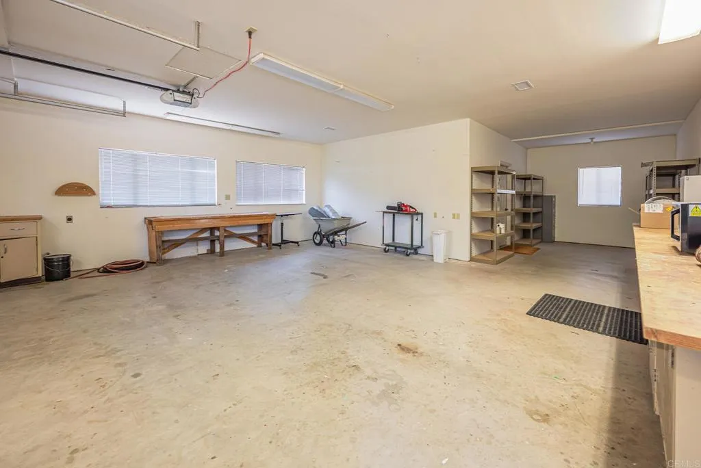 145 Yucca Road, Fallbrook, California 92028 home-pic-47