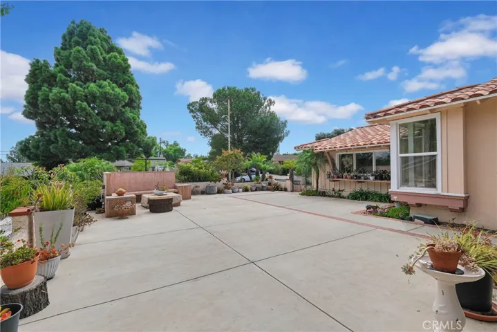27127 Shorewood Road, Rancho Palos Verdes, California 90275