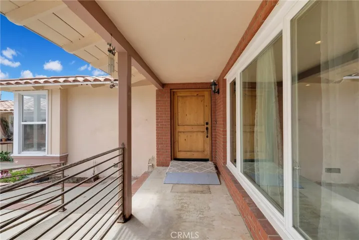 27127 Shorewood Road, Rancho Palos Verdes, California 90275