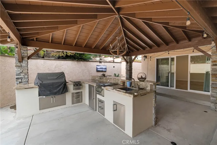 27127 Shorewood Road, Rancho Palos Verdes, California 90275