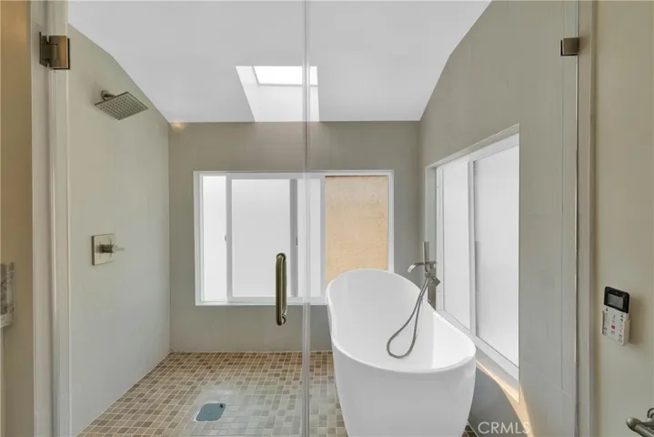 27127 Shorewood Road, Rancho Palos Verdes, California 90275