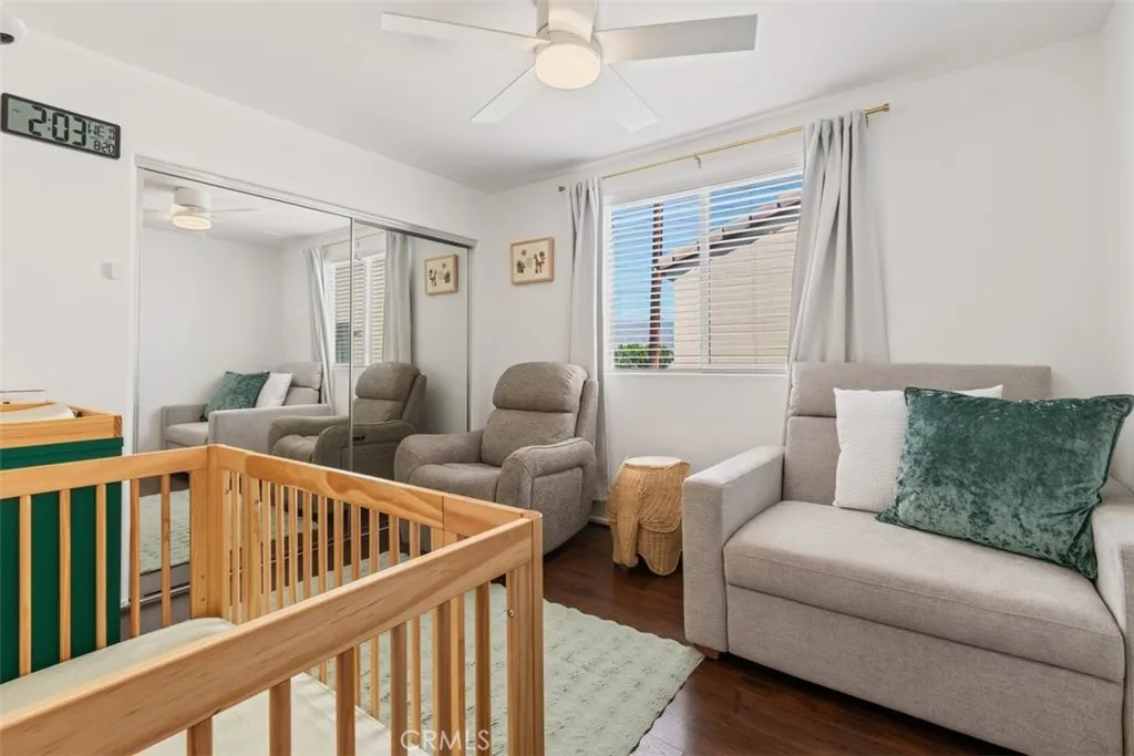 11161 Laughlin Lane, North Hollywood, California 91606 home-pic-14