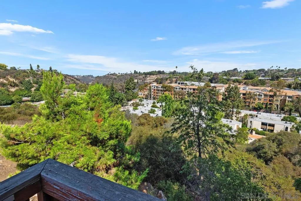 5228 Augustana Pl, San Diego, California 92115 home-pic-32