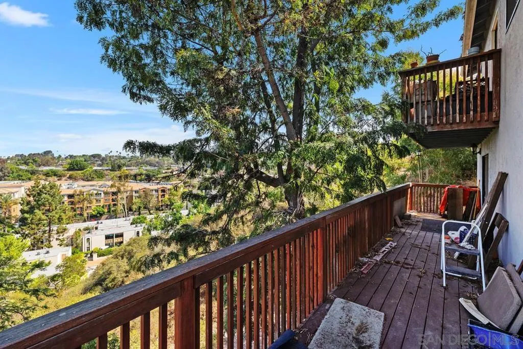 5228 Augustana Pl, San Diego, California 92115 home-pic-15