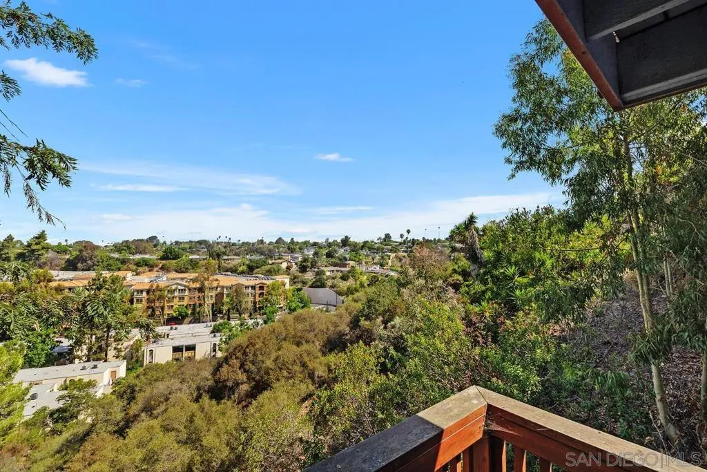5228 Augustana Pl, San Diego, California 92115 home-pic-17